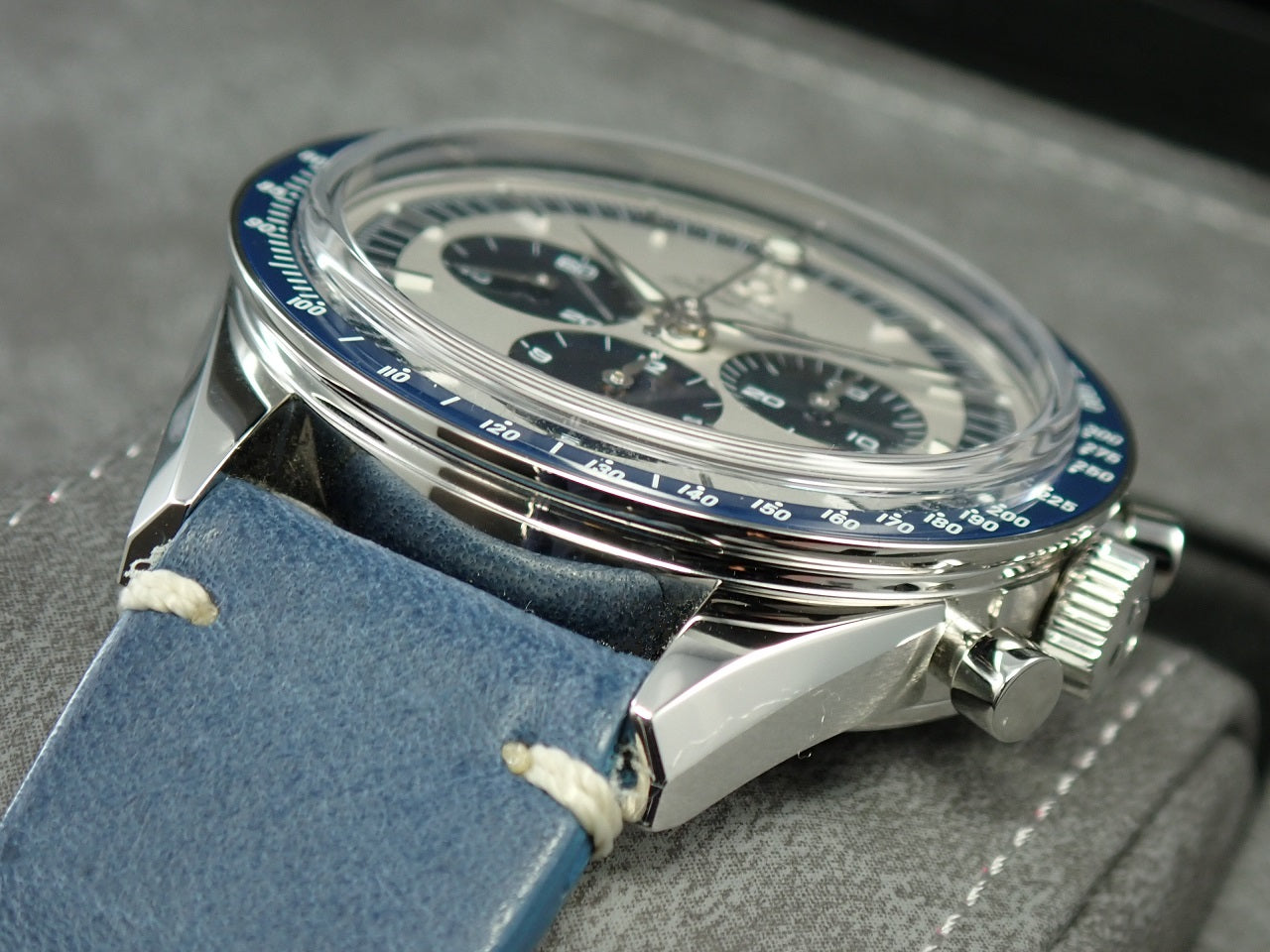 omega Speedmaster Moonwatch CK2998 Reference 311.33.40.30.02.001