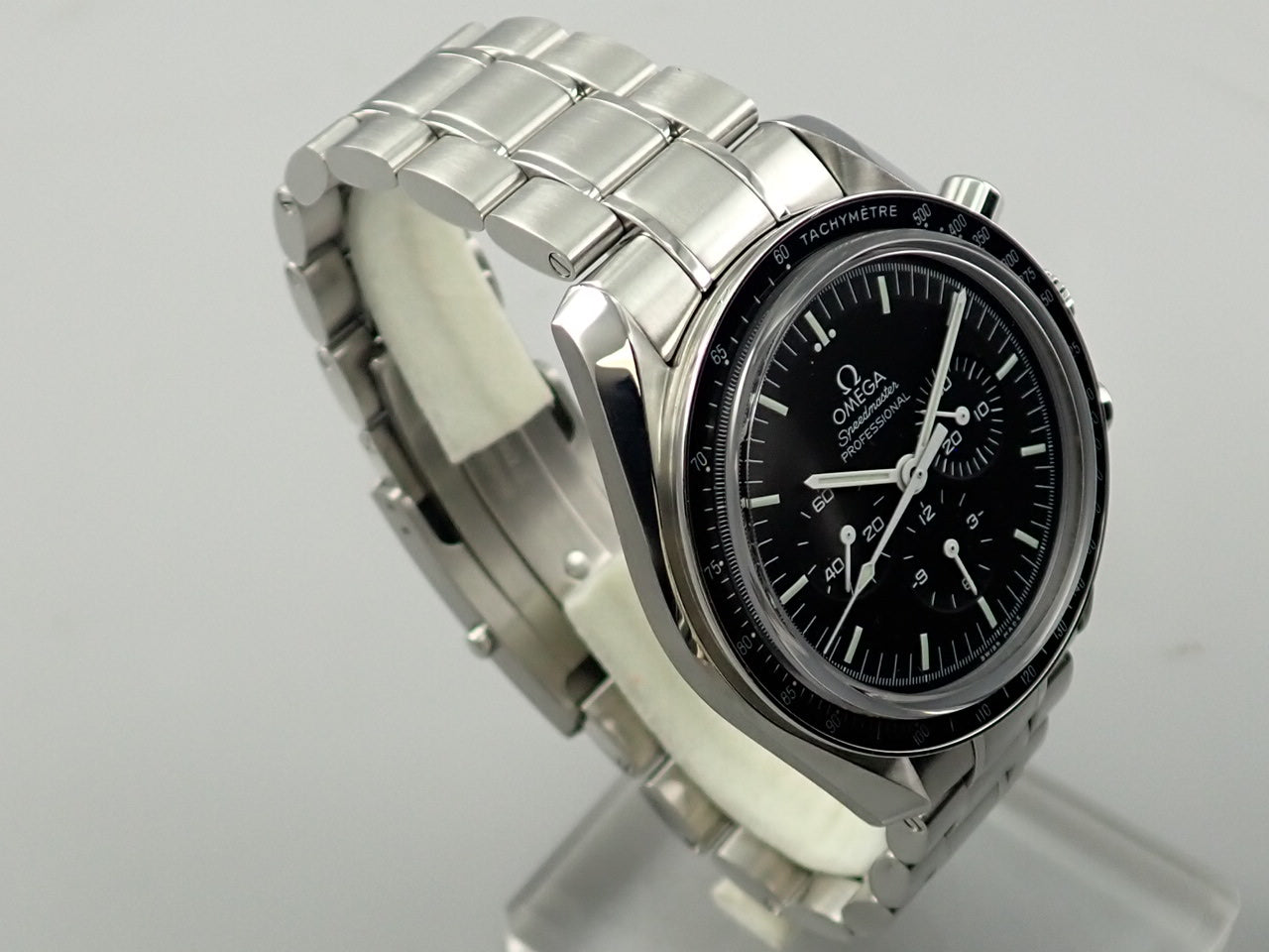 omega Speedmaster Moonwatch Reference 311.30.42.30.01.006