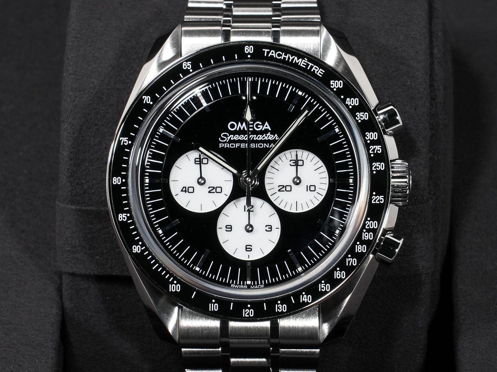 omega Speedmaster Moonwatch Professional Reference 310.30.42.50.01.004