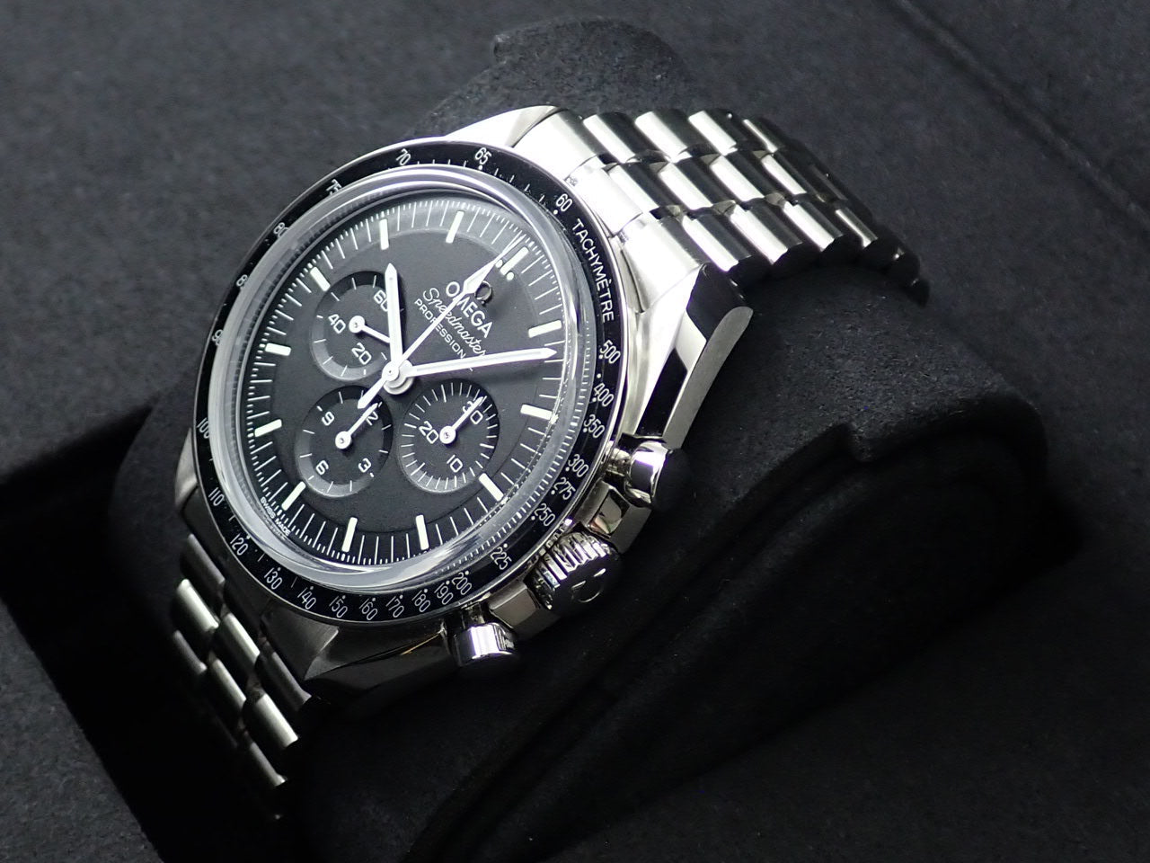 omega Speedmaster Moonwatch Professional Co-Axial Master Chronometer Chronograph 42mm Reference 310.32.42.50.01.002