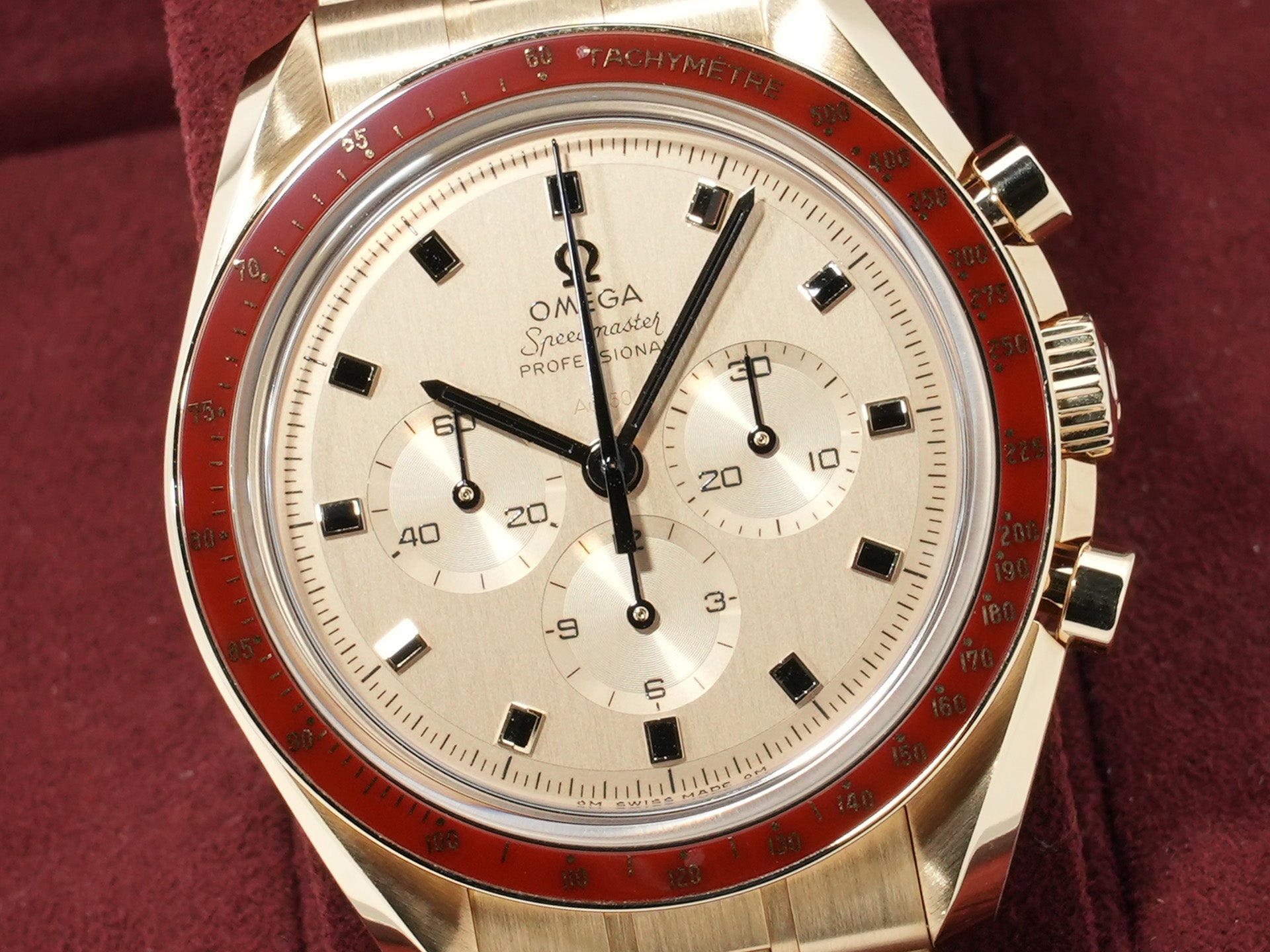 omega Speedmaster Commemorative Co-Axial Master Chronometer Chronograph 42mm Reference 310.60.42.50.99.001