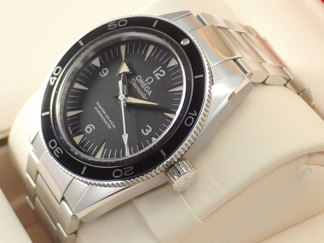 omega Seamaster 300 Reference 233.30.41.21.01.001