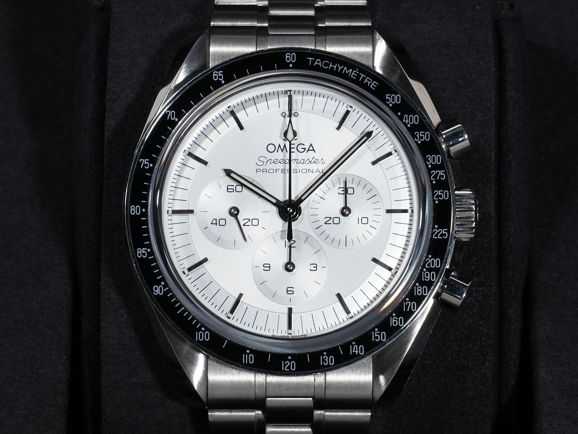 omega Speedmaster Moonwatch Professional Co-Axial Master Chronometer Chronograph 42mm Reference 310.60.42.50.02.001