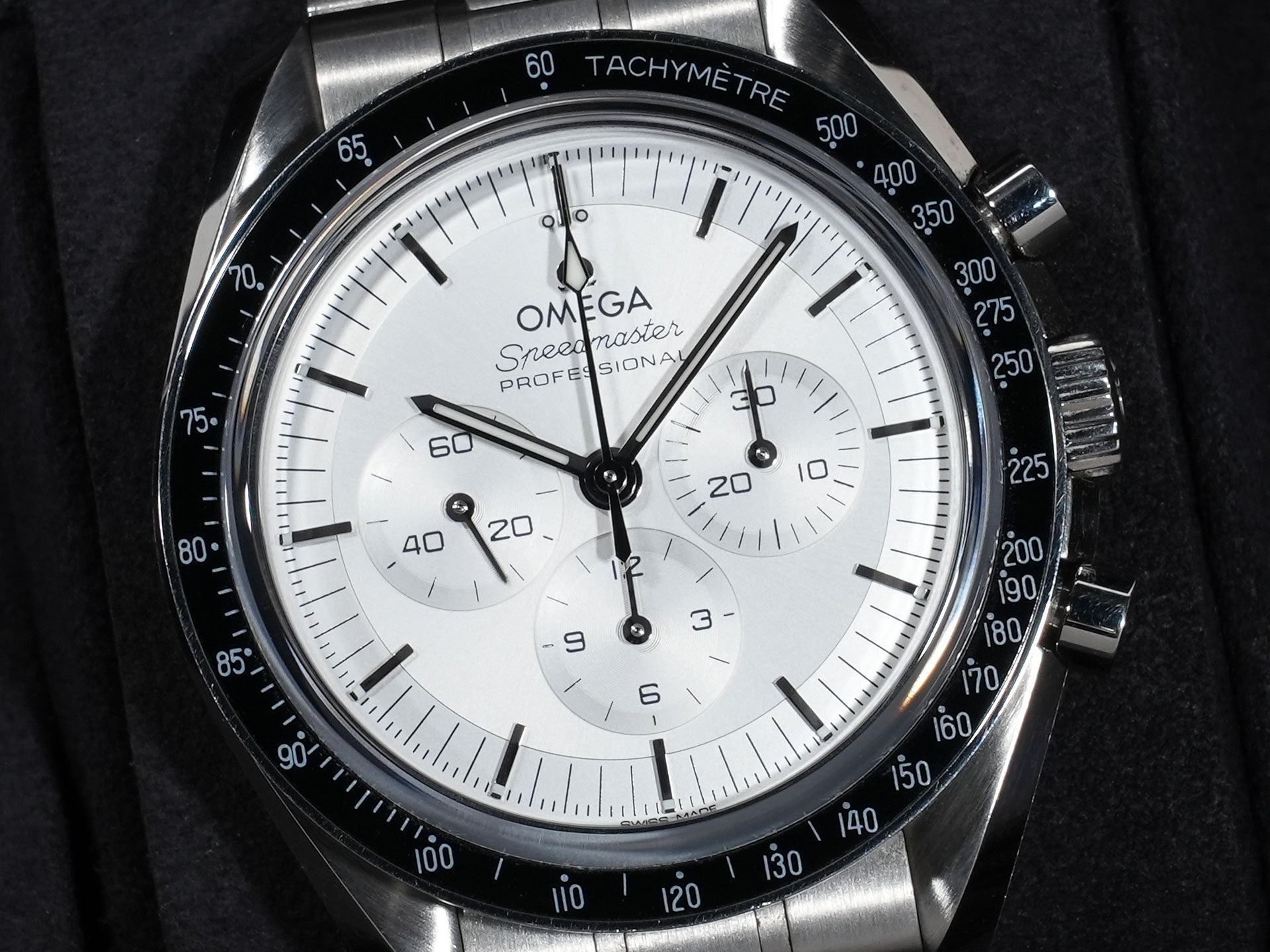 omega Speedmaster Moonwatch Professional Co-Axial Master Chronometer Chronograph 42mm Reference 310.60.42.50.02.001