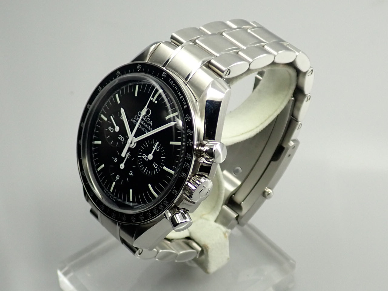 omega Speedmaster Moonwatch Professional Chronograph Reference 311.30.42.30.01.005