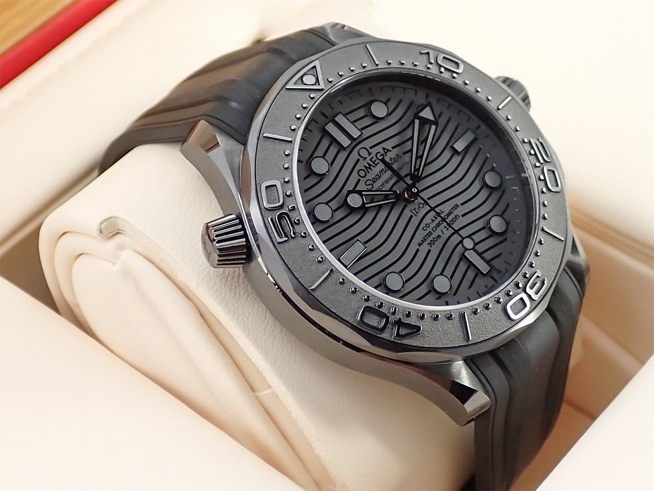 omega Seamaster 300 Master Co-Axial Reference 210.92.44.20.01.003