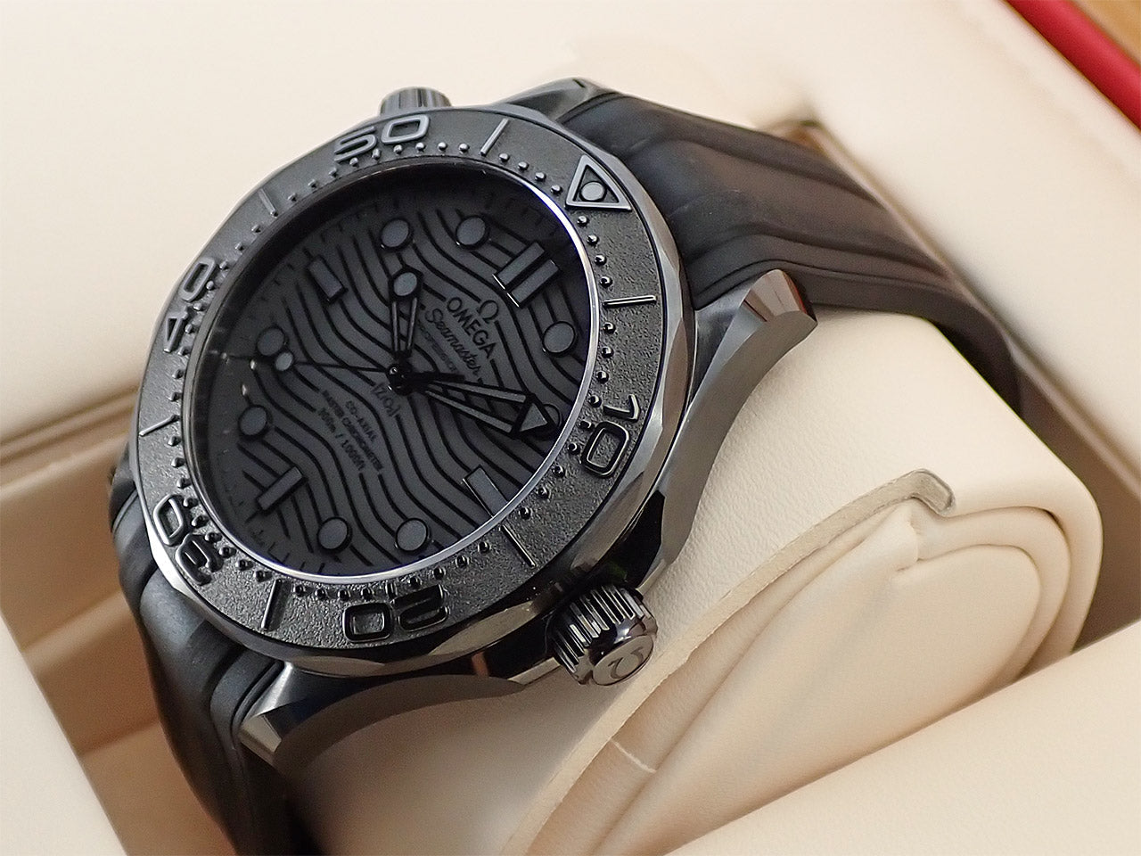omega Seamaster 300 Master Co-Axial Reference 210.92.44.20.01.003