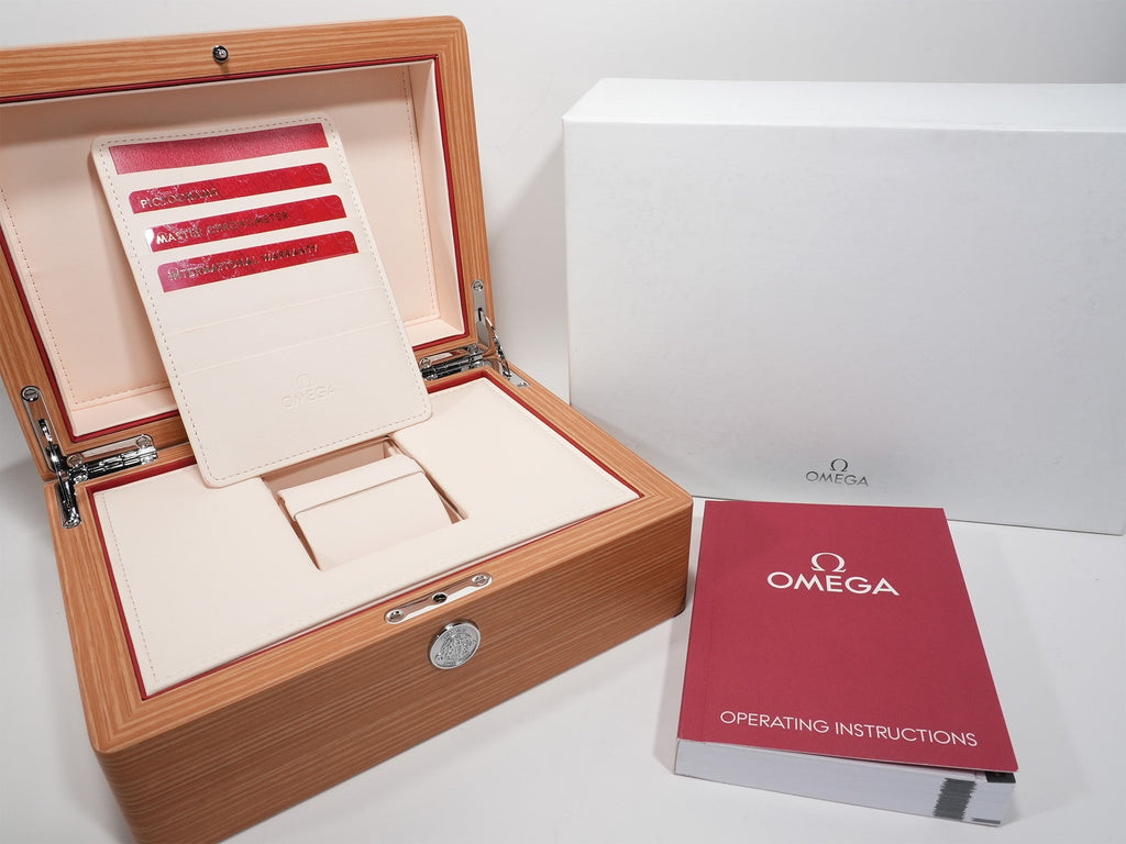 omega Speedmaster Dark Side of the Moon Reference 310.92.44.50.01.001