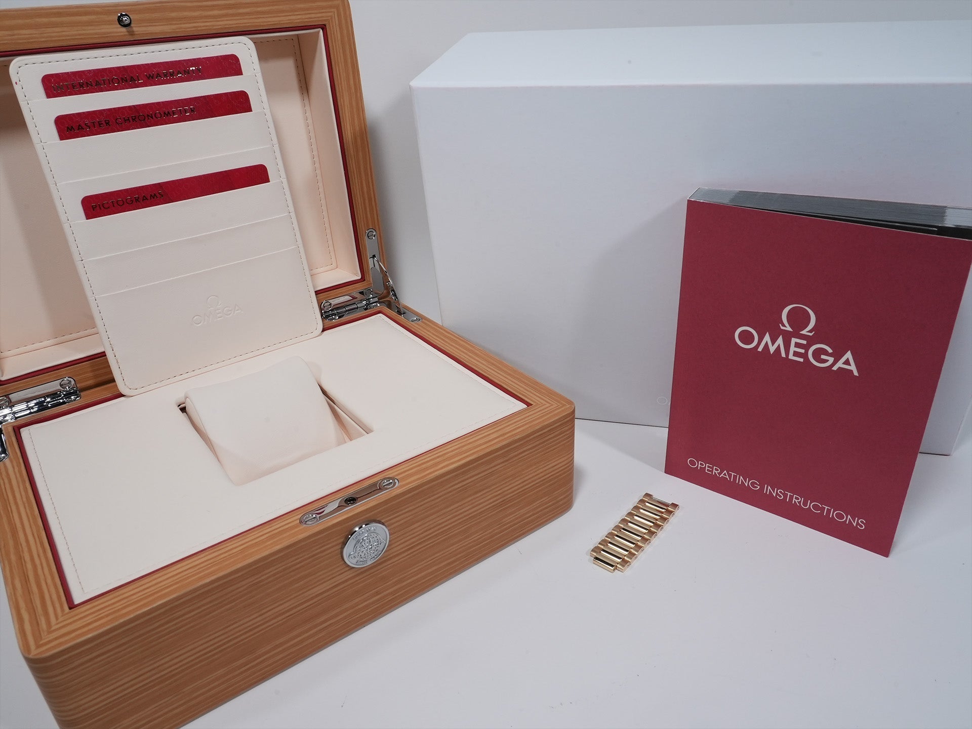 omega Seamaster Aqua Terra 150M Reference 220.50.38.20.03.001