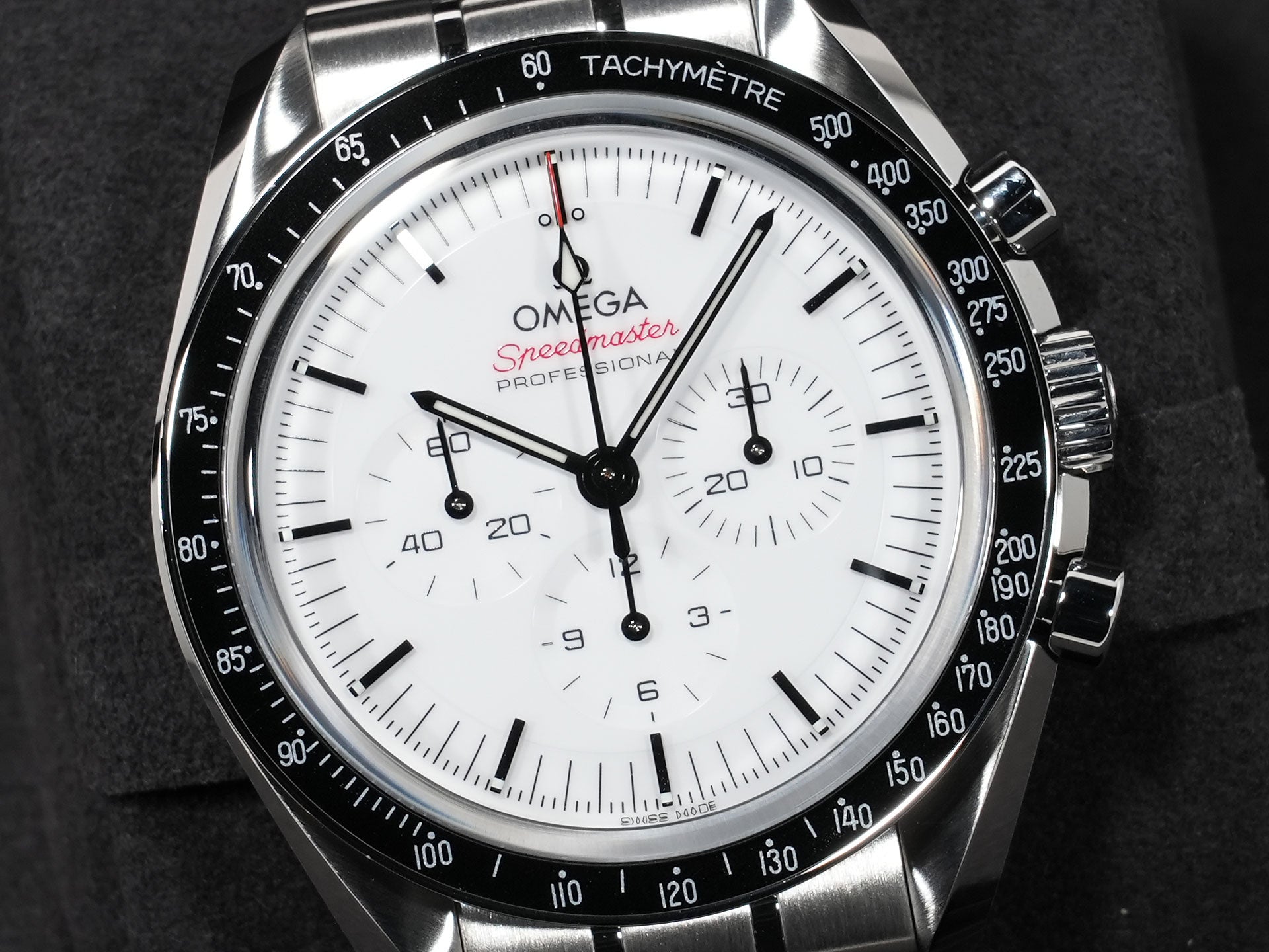 omega Speedmaster Moonwatch Professional Reference 310.30.42.50.04.001