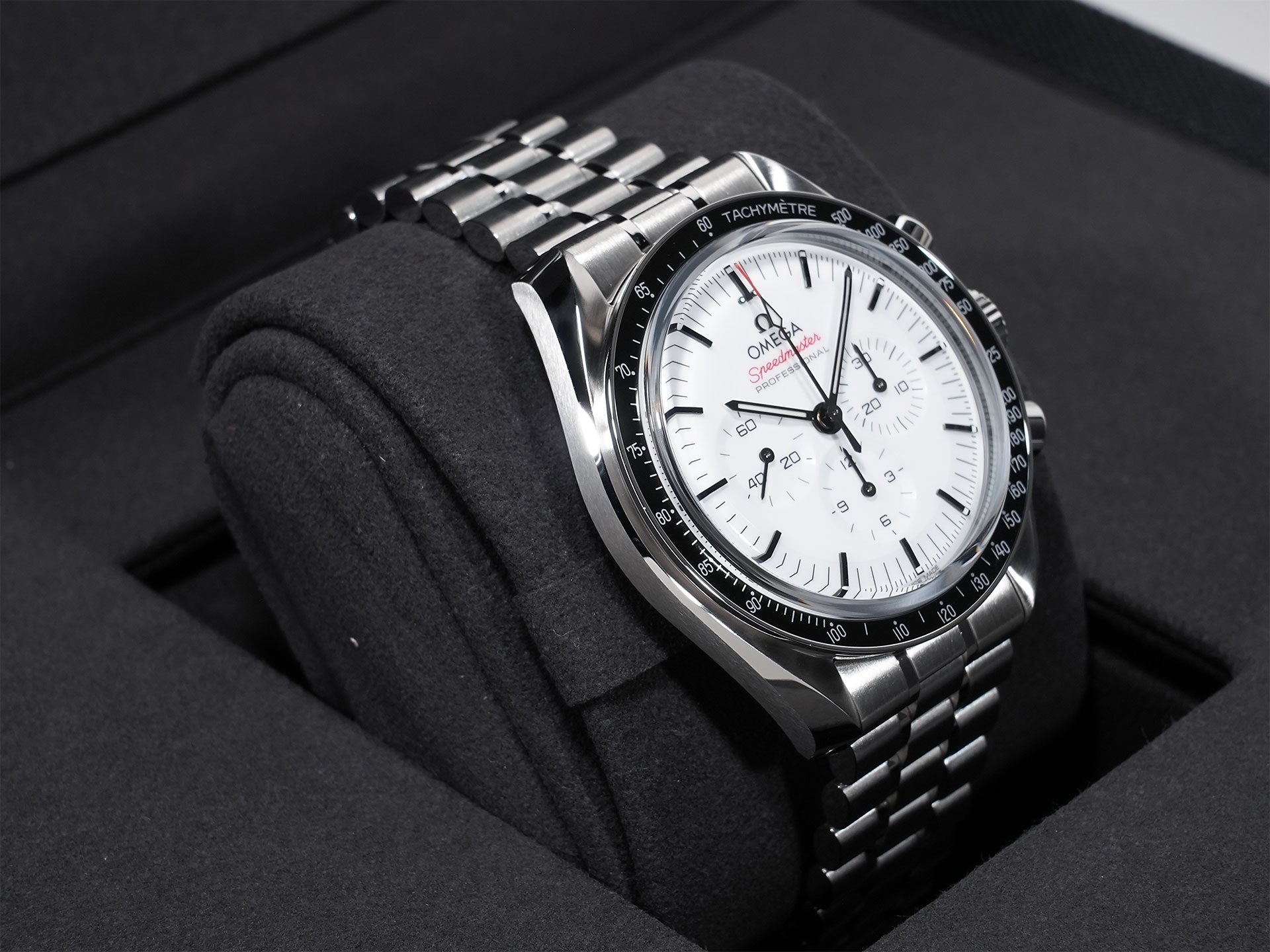 omega Speedmaster Moonwatch Professional Reference 310.30.42.50.04.001