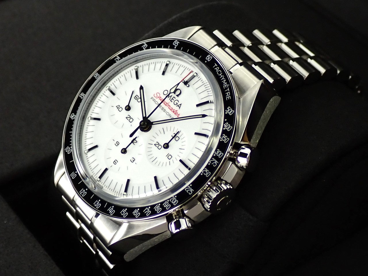 omega Speedmaster Moonwatch Professional Reference 310.30.42.50.04.001