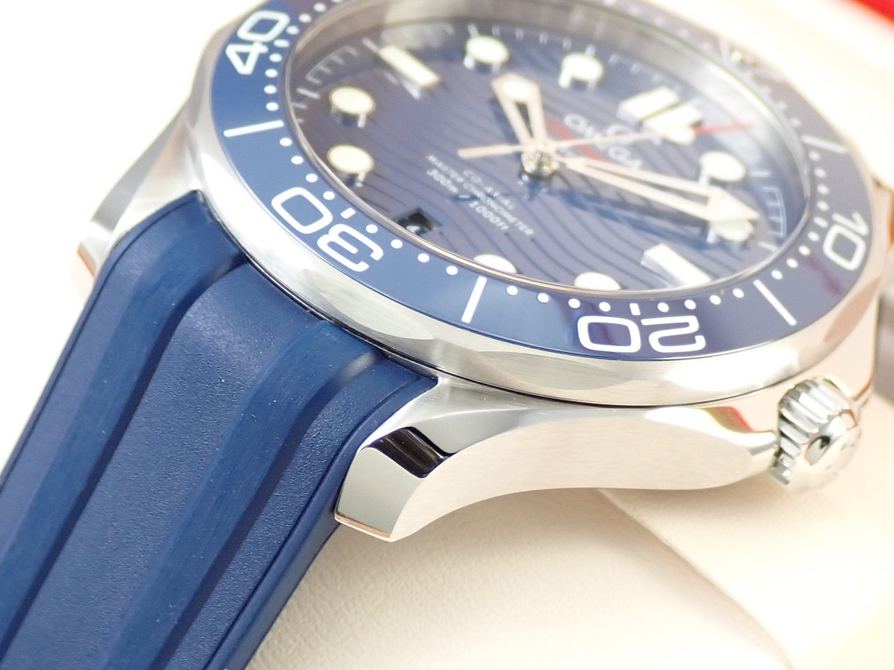 omega Seamaster Diver 300M Co-Axial Master Chronometer 42MM Reference 210.32.42.20.03.001