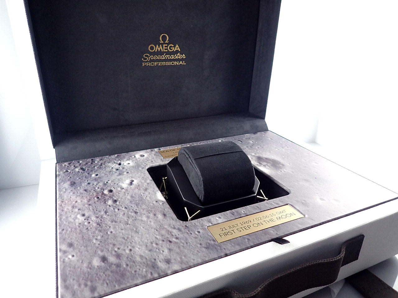 omega Speedmaster Moonwatch Apollo 11 50th Anniversary Edition Reference 310.20.42.50.01.001