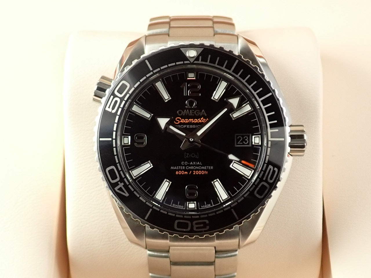 omega Seamaster Planet Ocean Reference 215.30.40.20.01.001