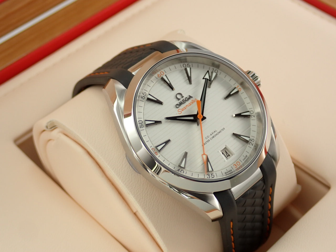 omega Seamaster Aqua Terra 150M Co-Axial Master Chronometer 41MM Reference 220.12.41.21.02.002