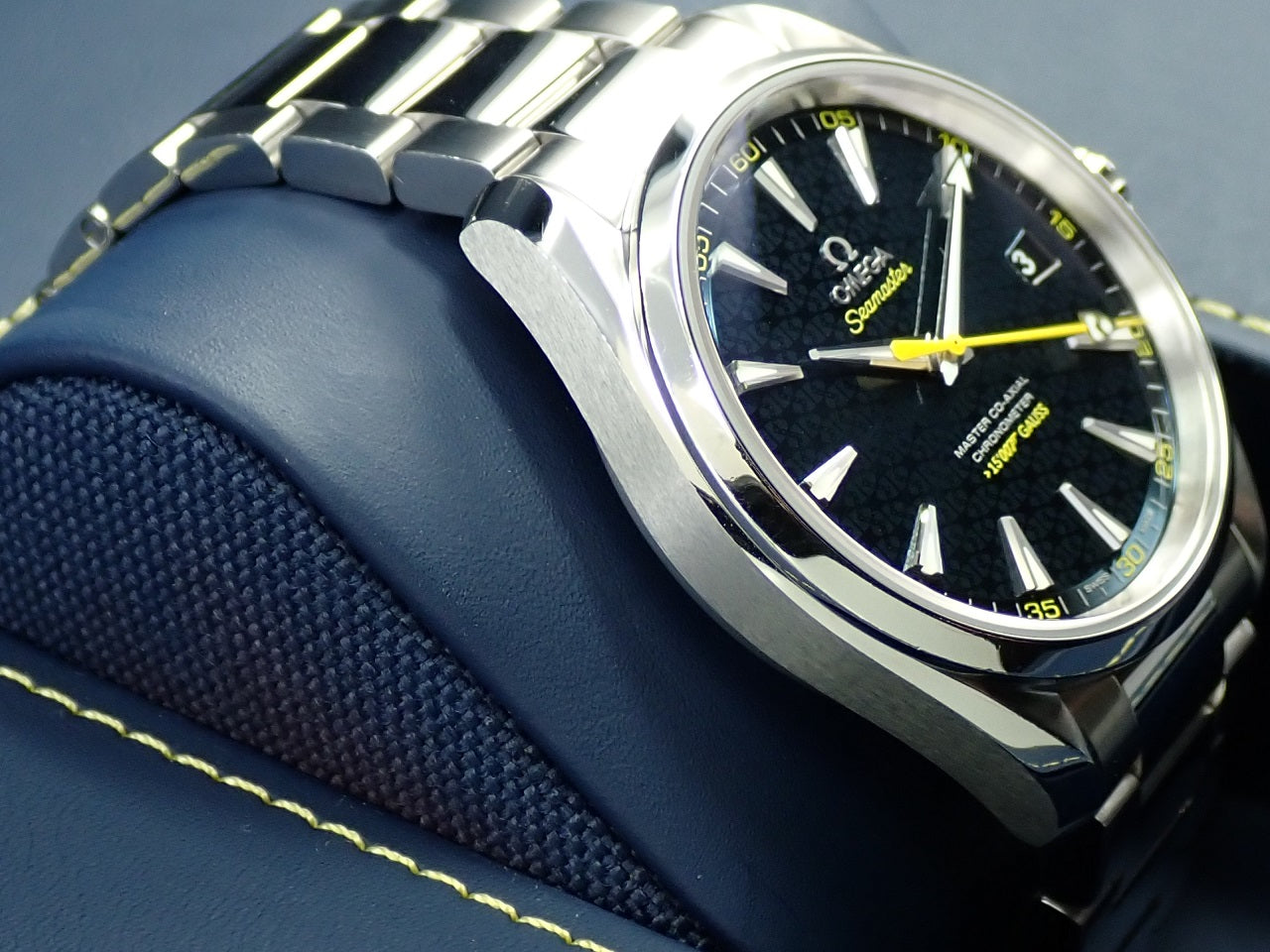 omega Seamaster Aqua Terra James Bond Reference 231.10.42.21.03.004