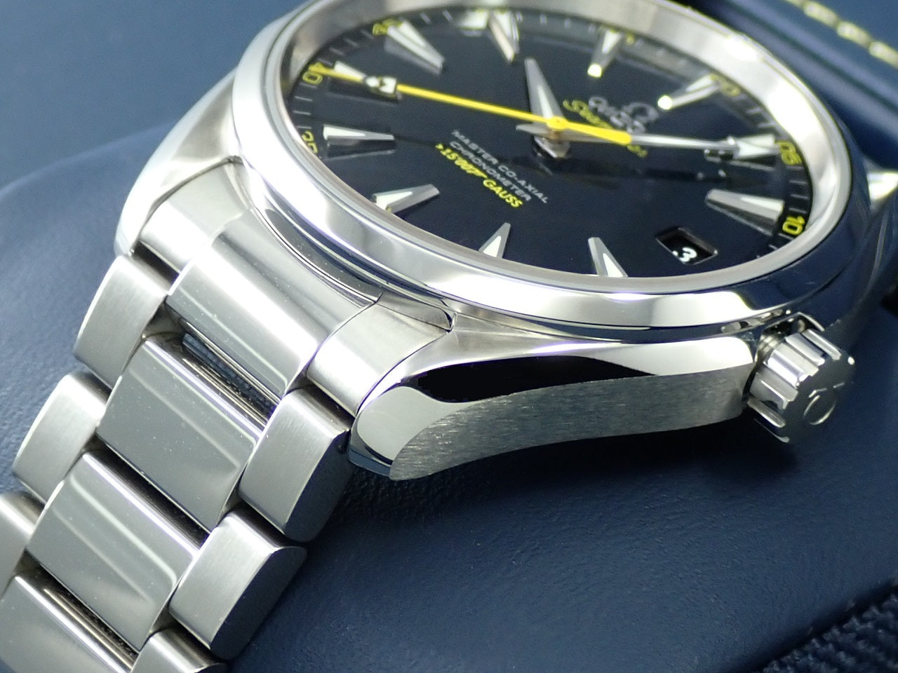 omega Seamaster Aqua Terra James Bond Reference 231.10.42.21.03.004