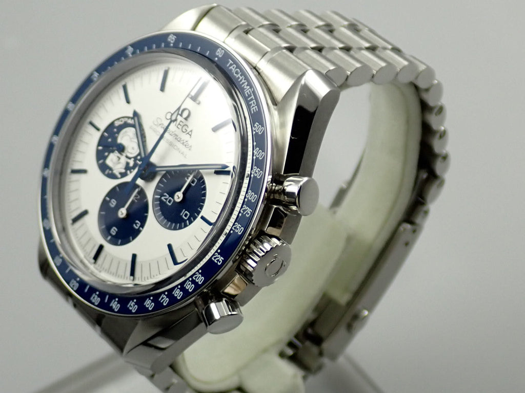 omega Speedmaster Silver Snoopy Award Apollo 13 50th Anniversary Reference 310.32.42.50.02.001