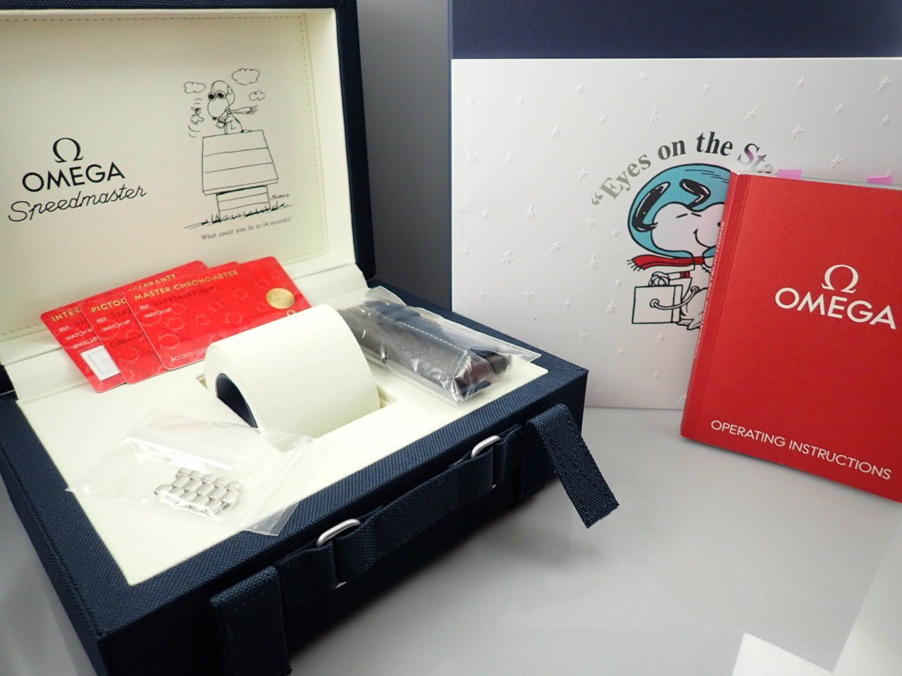 omega Speedmaster Silver Snoopy Award Apollo 13 50th Anniversary Reference 310.32.42.50.02.001