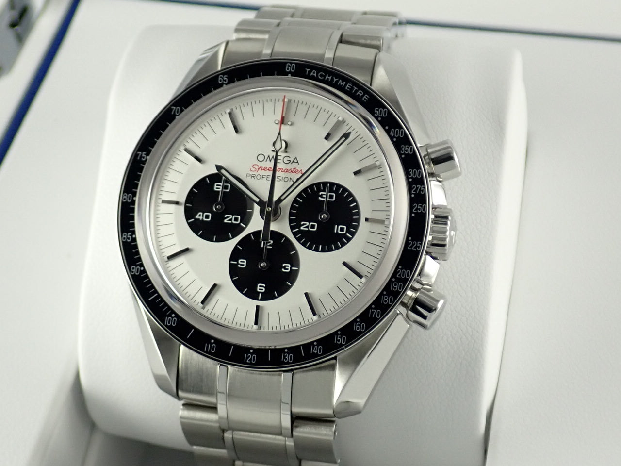 omega Speedmaster Chronograph 42mm Tokyo 2020 Limited Edition Reference 522.30.42.30.04.001