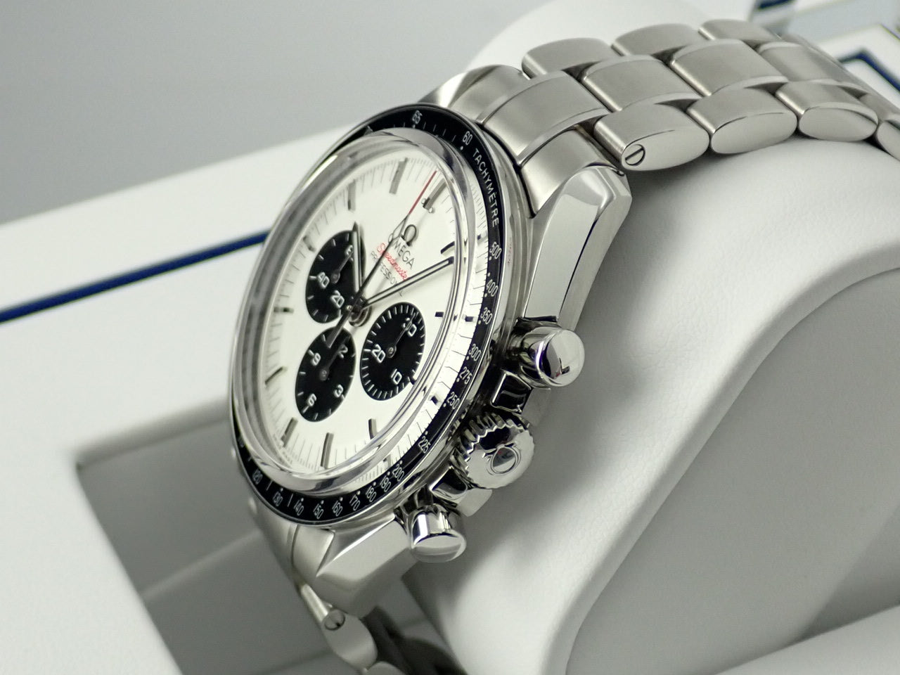 omega Speedmaster Chronograph 42mm Tokyo 2020 Limited Edition Reference 522.30.42.30.04.001