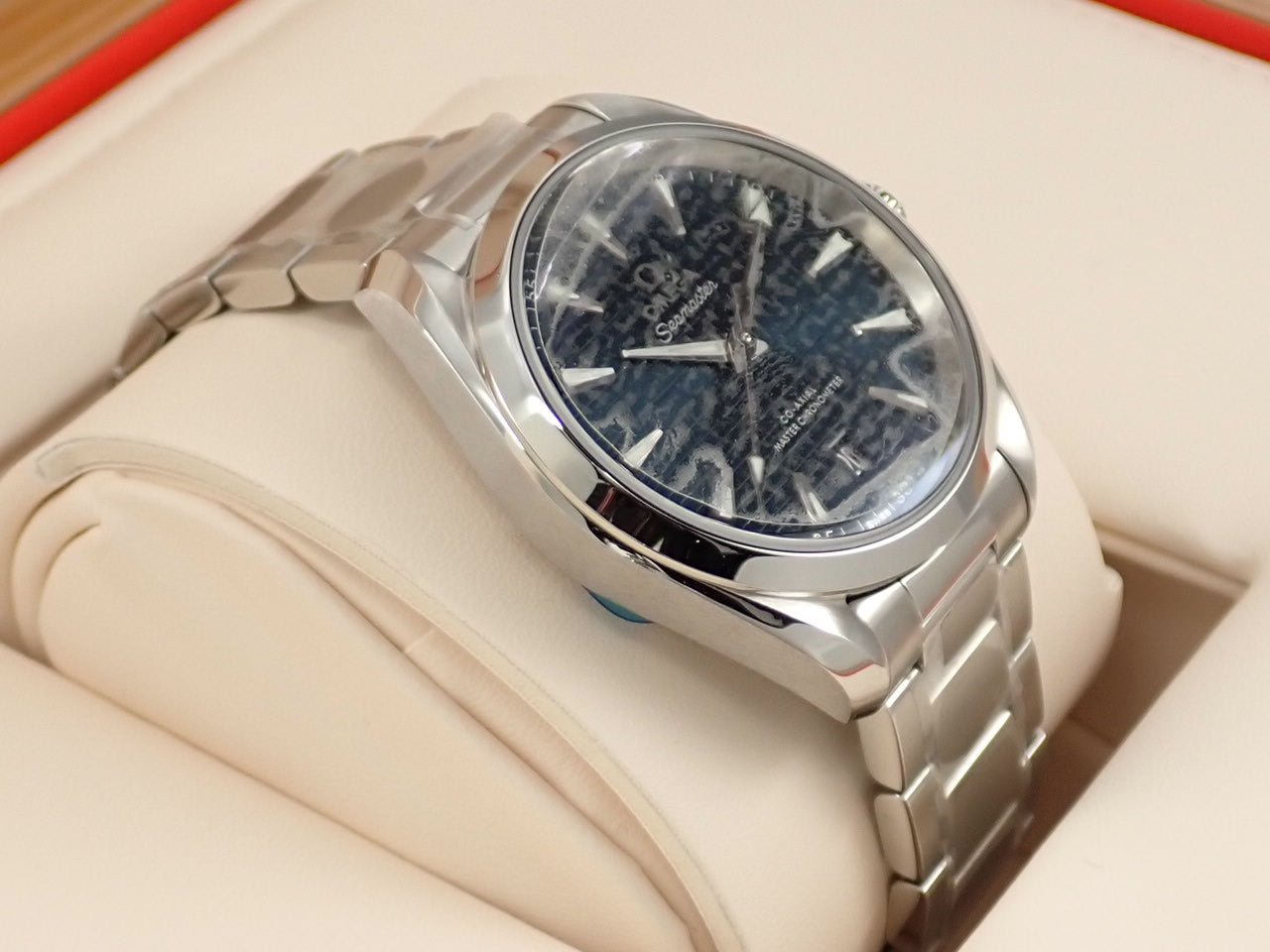omega Seamaster Aqua Terra Co-Axial Master Chronometer Reference 220.10.38.20.03.001
