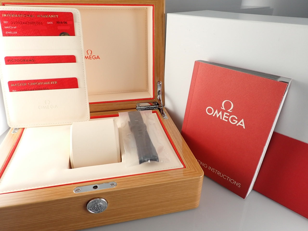 omega Seamaster Reference 210.92.44.20.01.001
