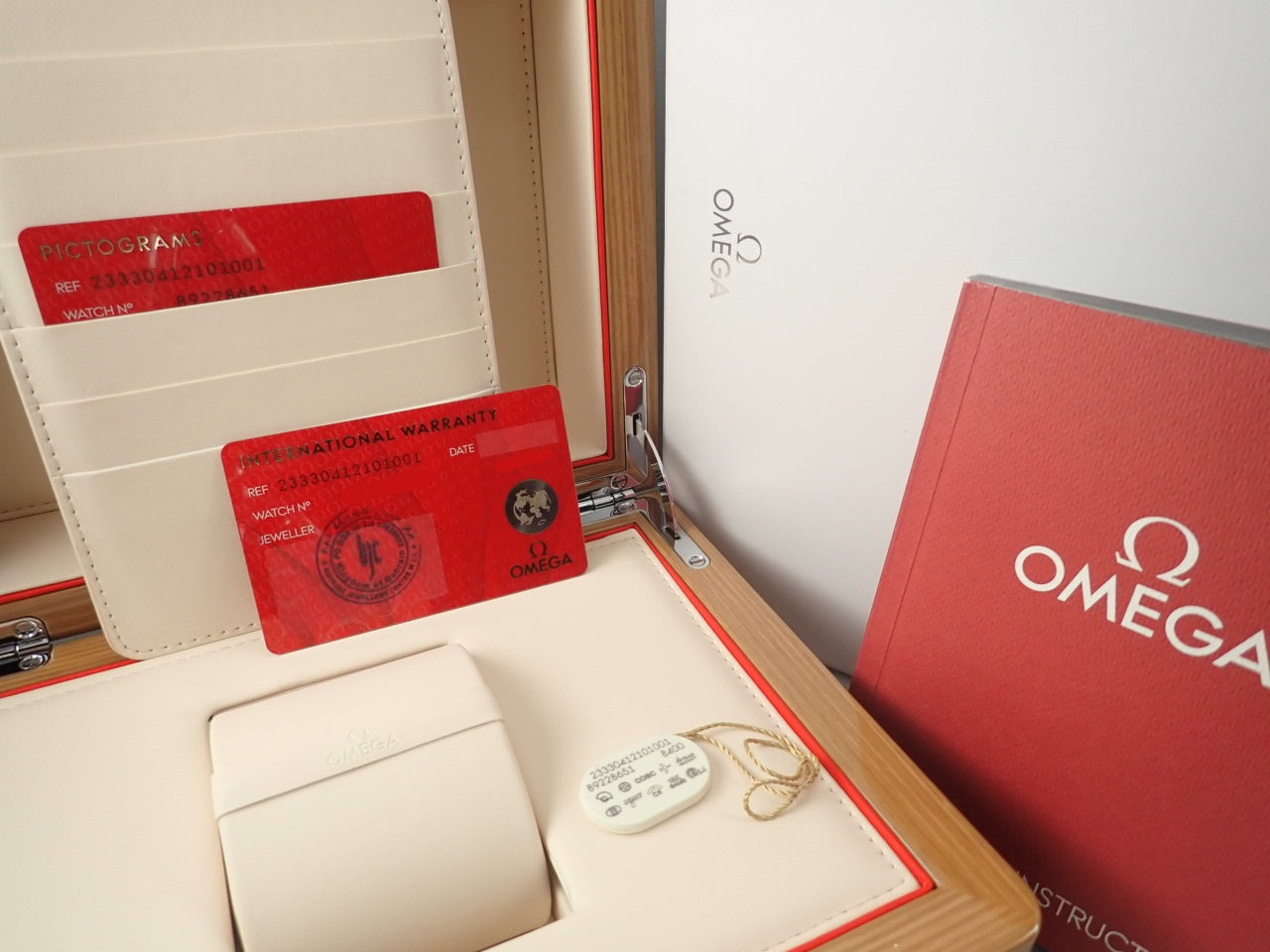omega Seamaster Reference 233.30.41.21.01.001
