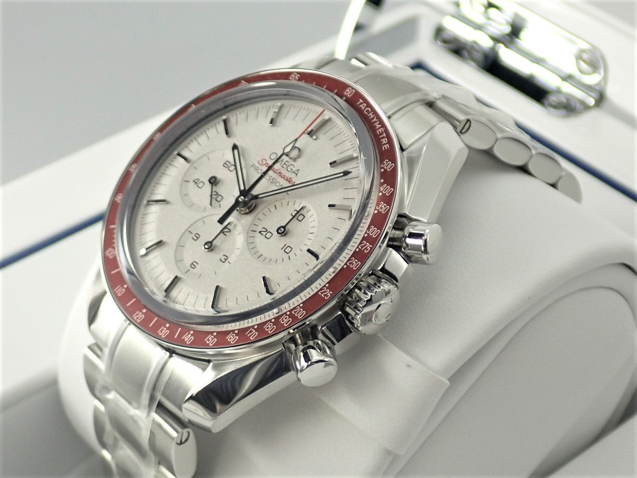 omega Speedmaster Chronograph 42mm Reference 522.30.42.30.06.001