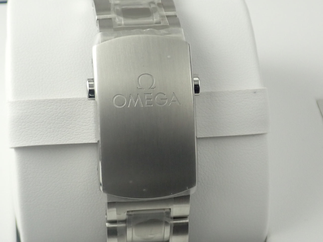 omega Speedmaster Chronograph 42mm Reference 522.30.42.30.06.001