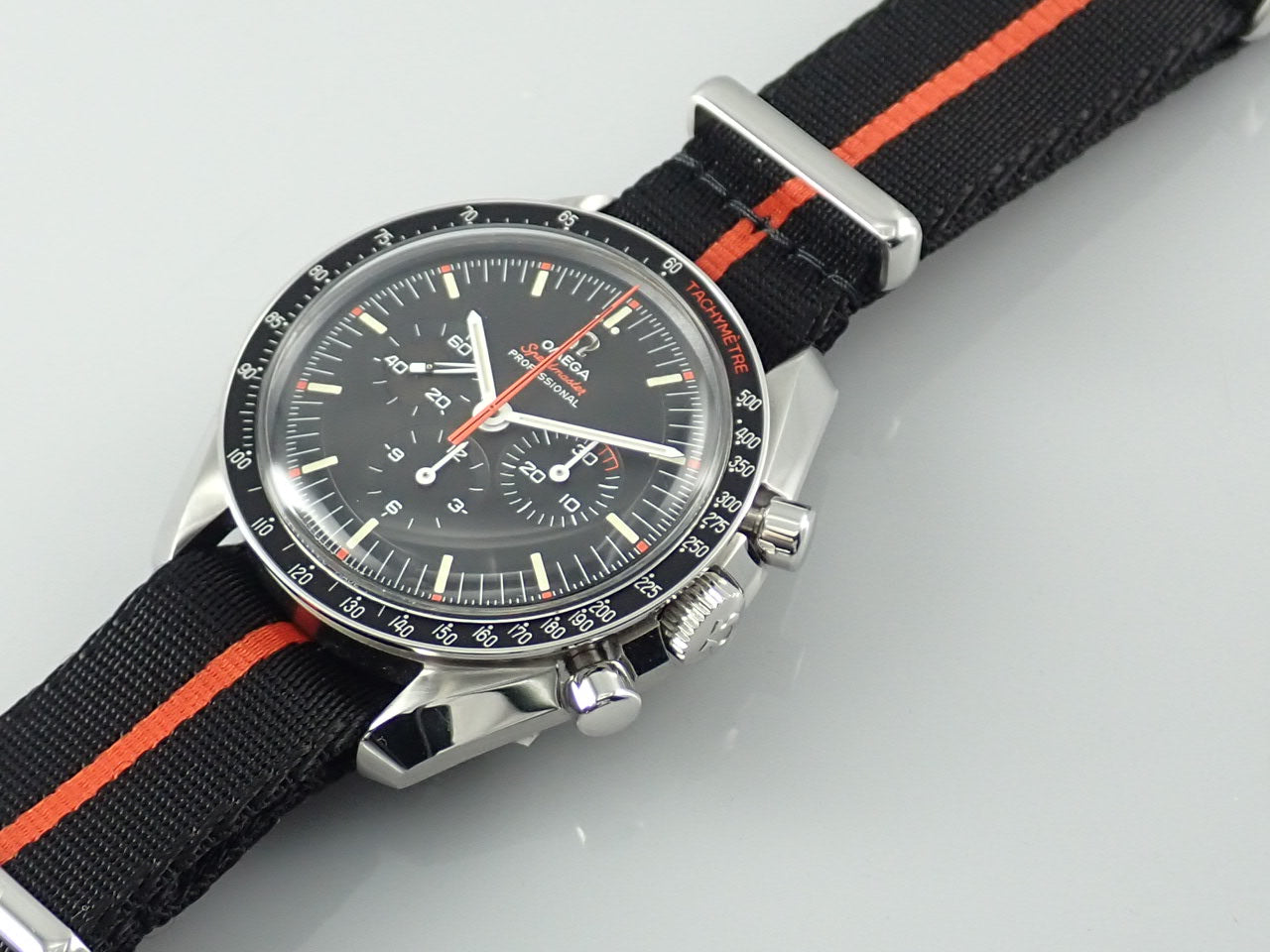 omega Speedmaster Speedy Reference 311.12.42.30.01.001