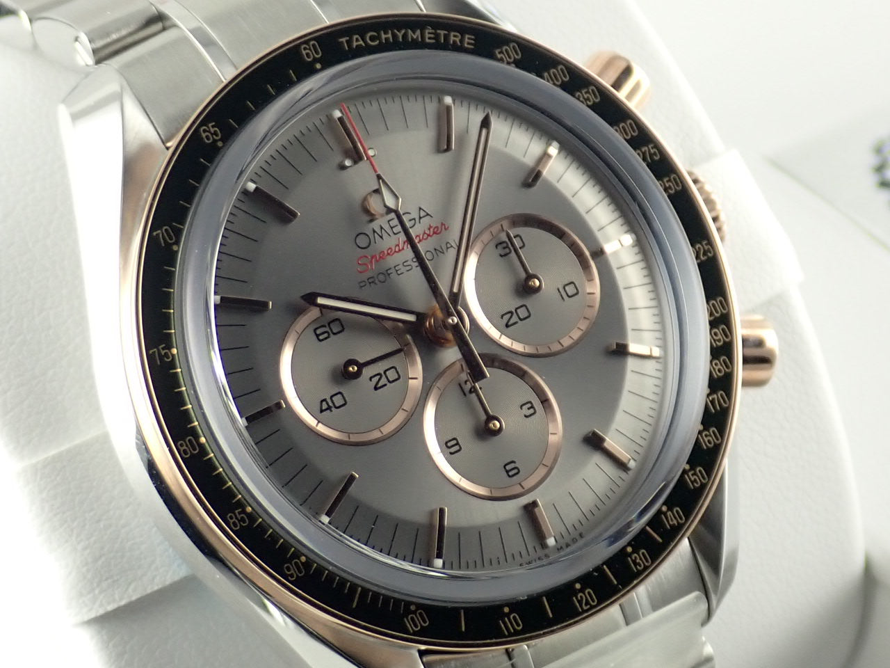 omega Speedmaster Chronograph Reference 522.20.42.30.06.001