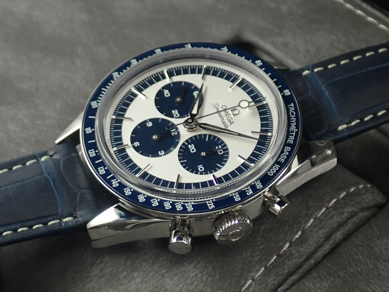 omega Speedmaster Reference 311.33.40.30.02.001
