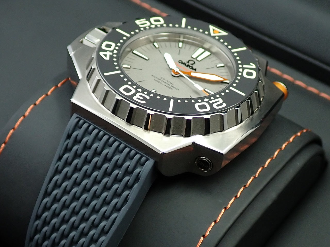 omega Seamaster Ploprof 1200M Co-Axial Master Chronometer Reference 227.90.55.21.99.001