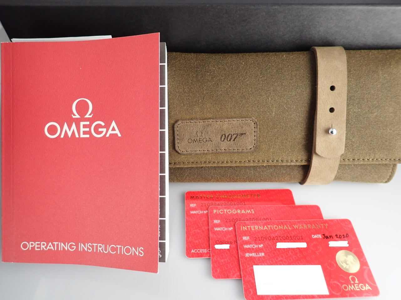 omega Seamaster 300 Co-Axial Master Chronometer Reference 210.90.42.20.01.001