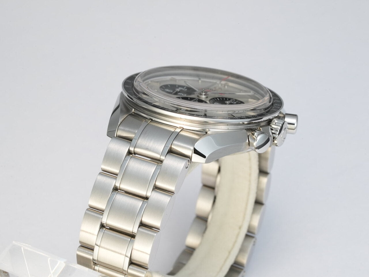 omega Speedmaster Commemorative Edition Chronograph 42mm Reference 522.30.42.30.04.001