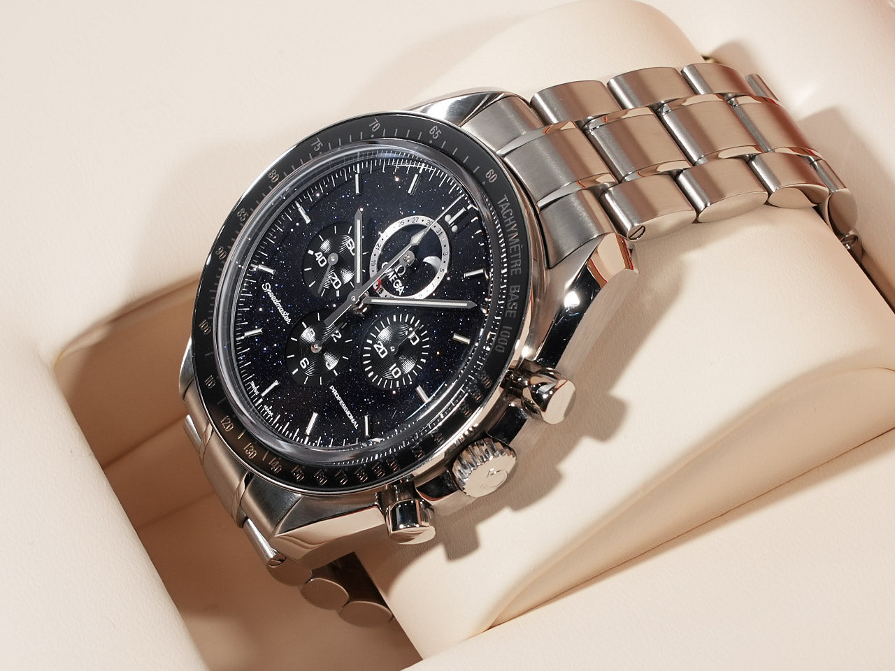 omega Speedmaster Moonwatch Professional Moonphase Reference 311.30.44.32.01.001